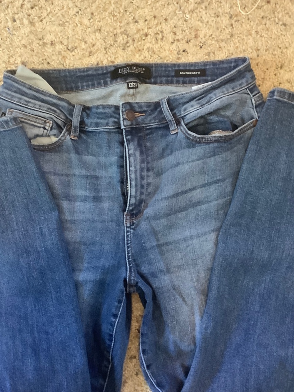 Judy Blue Light Blue Relaxed Boyfriend Jeans size 13/31 - Picture 2 of 6
